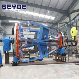 El equipo de fabricación del cable monta el tenedor, máquina grande del desarme del transporte